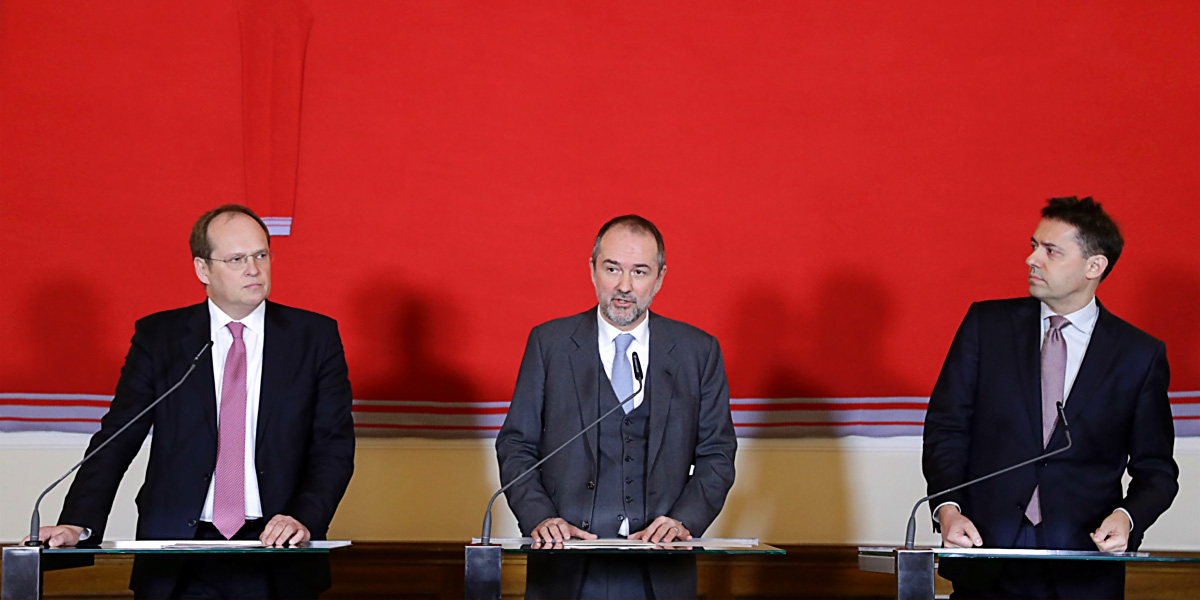 Christian Kircher, Gesch&auml;ftsf&uuml;hrer der Bundestheater-Holding, Thomas Drozda, Kunst- und Kulturminister, und Bogdan Ro&scaron;čić, designierter k&uuml;nstlerischer Gesch&auml;ftsf&uuml;hrer der Wiener Staatsoper GmbH. ab 1. September 2020 &copy; BKA/Regina Aigner
