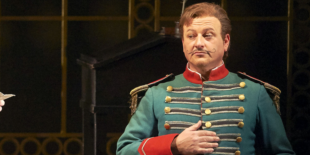 &raquo;Il barbiere di Siviglia&laquo;: Antonino Siragusa als Conte d&rsquo;Almaviva im Finale des ersten Aktes &copy; Wiener Staatsoper GmbH/Michael P&ouml;hn
