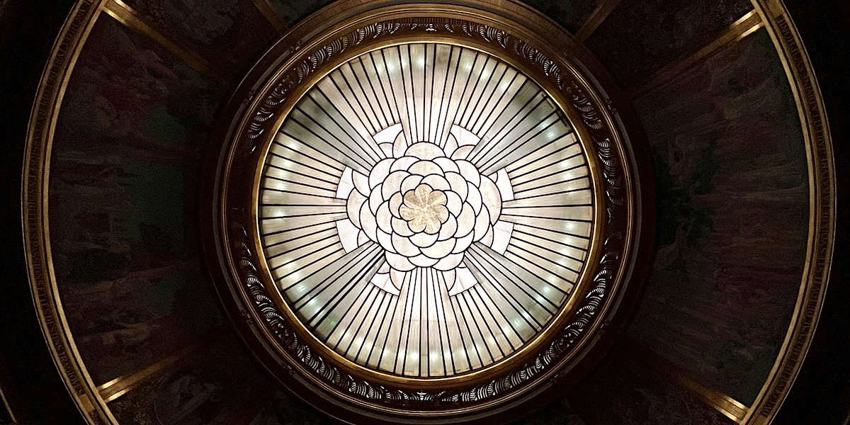 Art d&eacute;co-Plafond des Th&eacute;&acirc;tre des Champs-&Eacute;lys&eacute;es, Paris &copy; Thomas Prochazka
