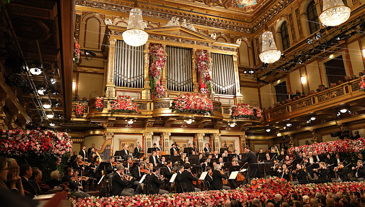 Christian Thielemann und die Wiener Philharmoniker beim Silvesterkonzert 2023 &copy; Wiener Philharmoniker/Dieter Nagl