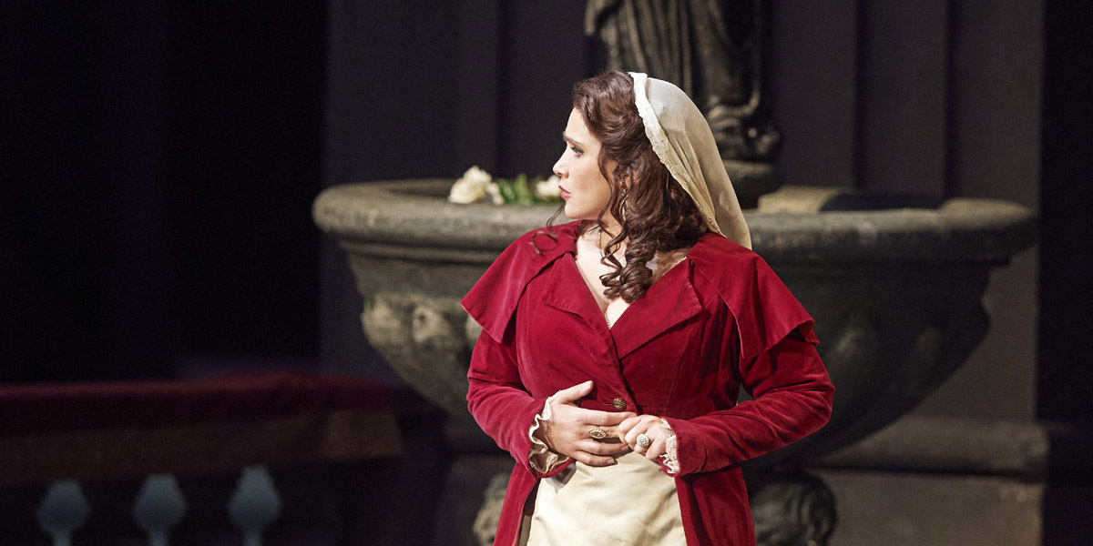 &raquo;Tosca&laquo;, 1. Akt: Carmen Giannattasio bei ihrem Wiener Rollen-Debut als Floria Tosca &copy; Wiener Staatsoper GmbH/Michael P&ouml;hn