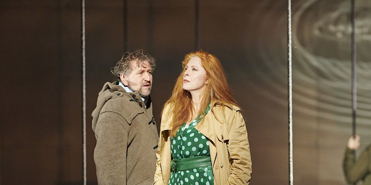 &raquo; Tristan und Isolde &laquo;, 1. Aufzug: Martina Serafin und Andreas Schager als (Liebes-)Paar in Calixto Bieitos Deutung auf dem Weg nach Cornwall &copy; Wiener Staatsoper GmbH/Michael P&ouml;hn