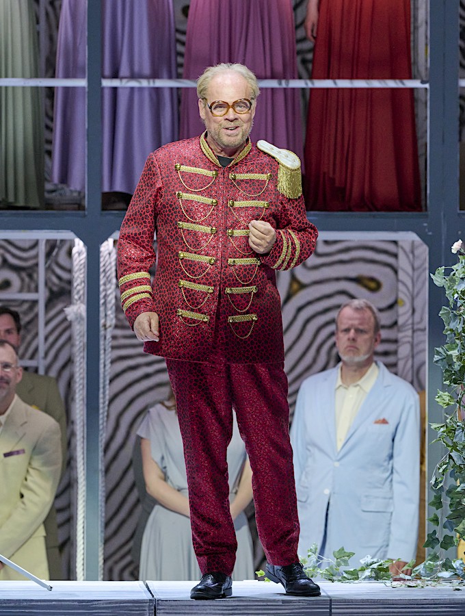 » Die Meistersinger von Nürnberg «, 3. Aufzug: Martin Gantner als Sixtus Beckmesser beim Vortrag des ihm von Hans Sachs überlassenen Preisliedes © Wiener Staatsoper GmbH/Michael Pöhn